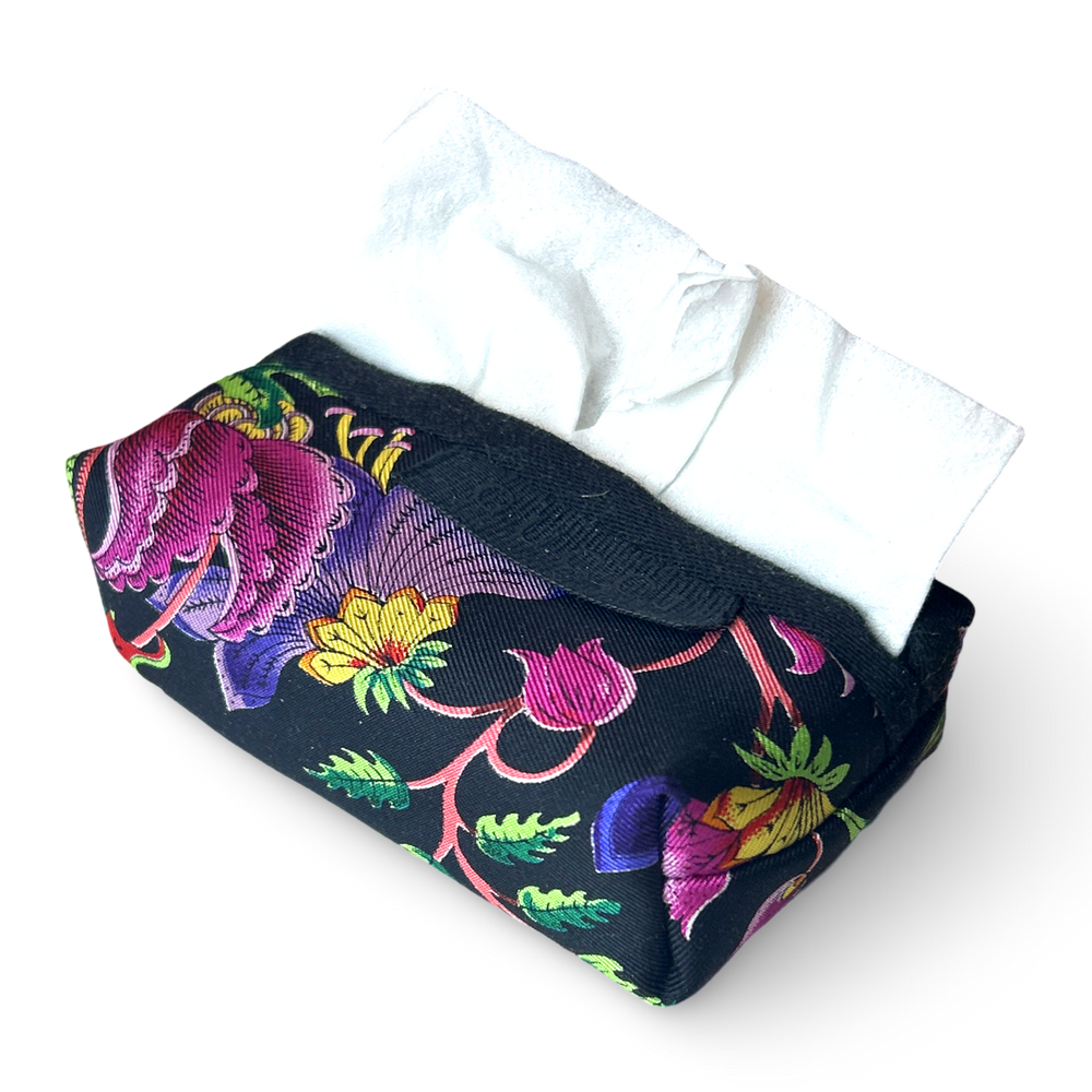 Flora Nero Vintage Scarf Travel Tissue Pouch