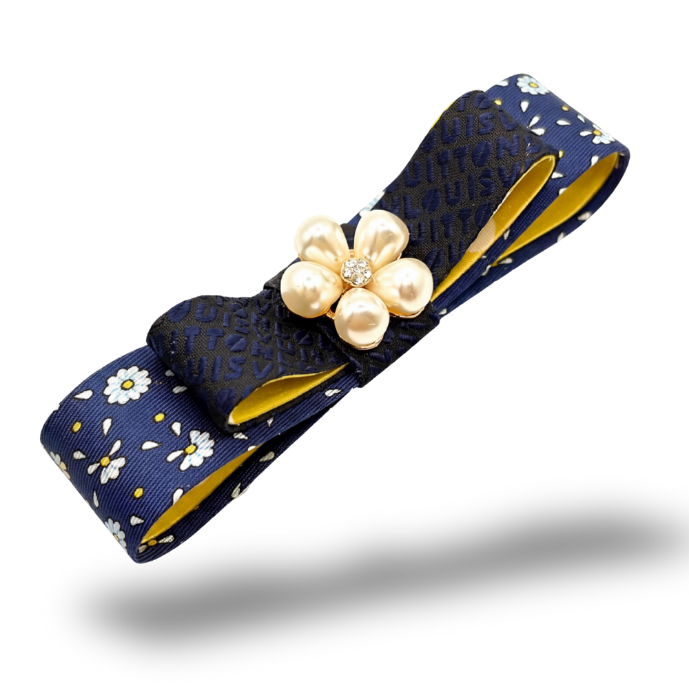 Daisy Print Silk Necktie Hair Clip