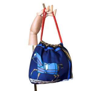 Couvertures et Tenues du Jour Blue Vintage Silk Scarf Drawstring Crossbody Bag