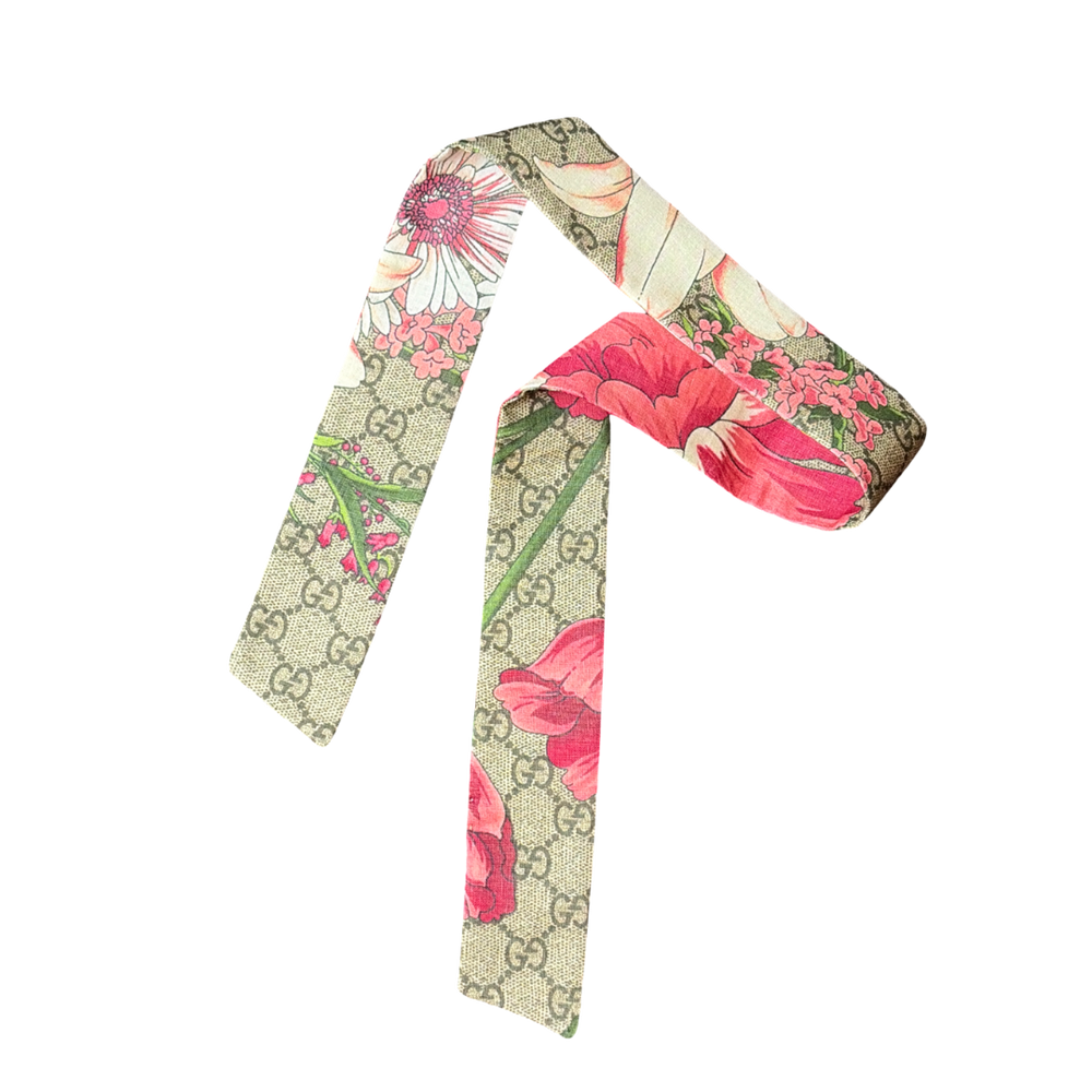 GG Bouquet Vintage Scarf Quartz Necklace