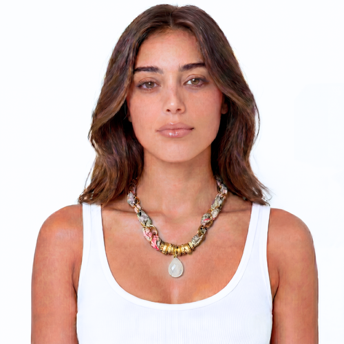 GG Bouquet Vintage Scarf Quartz Necklace