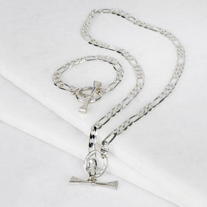 Cortina - Cuban Chain Horseshoe Bracelet in Silver