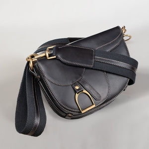Signature Saddle Bag - Italian Black Leather